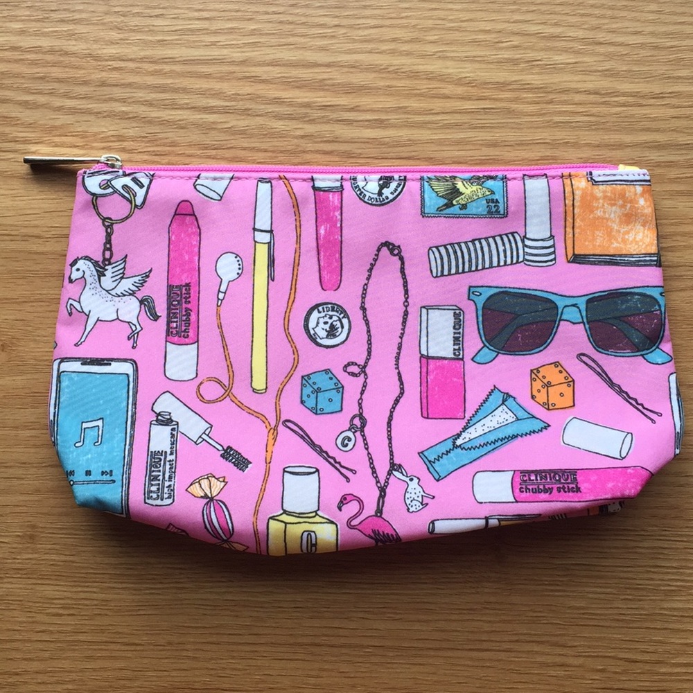 NWOT Clinique Bag in Pink